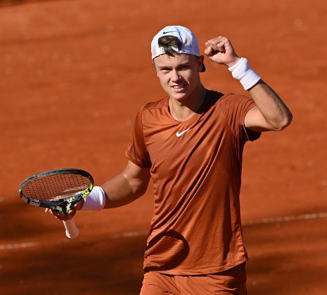 策略并非盲 策略并非盲