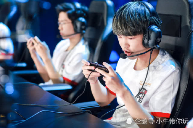 队的两大进 队的两大进