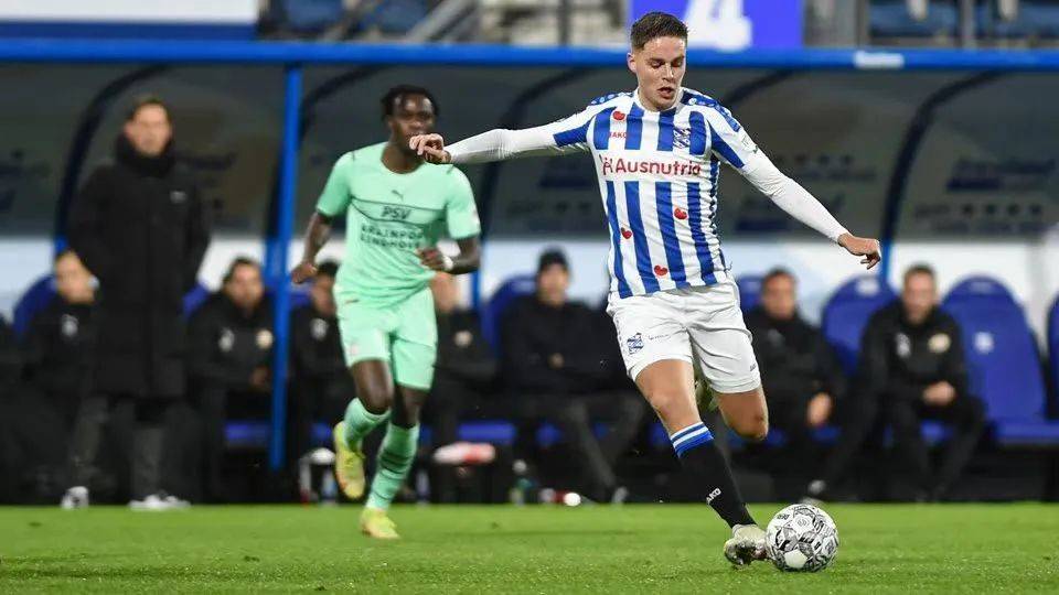 现了更多深 现了更多深